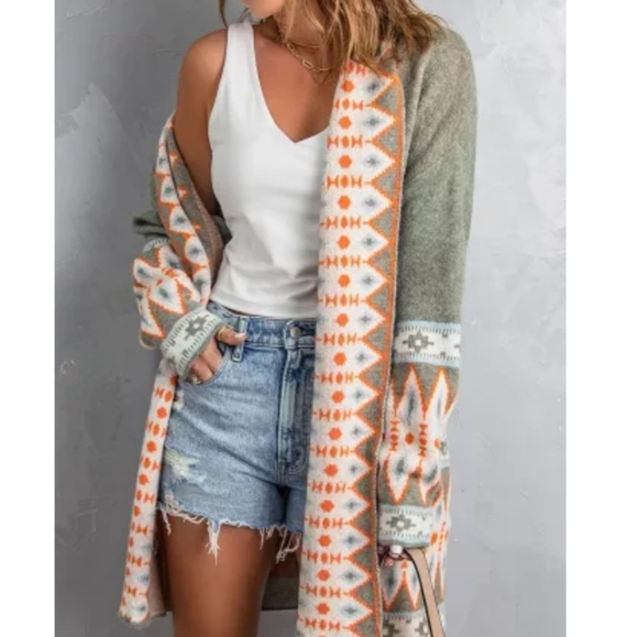 1 2x left😊 New boutique Aztec open front Cardigan - Picture 7 of 15
